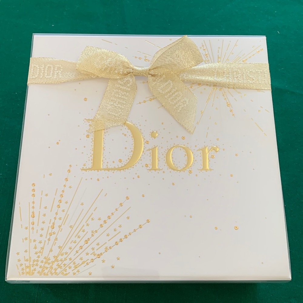 Authentic Dior j’adore empty box with Ribbon